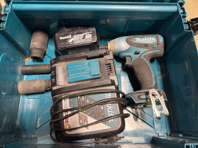 1516137-2 Verktygspaket - Makita