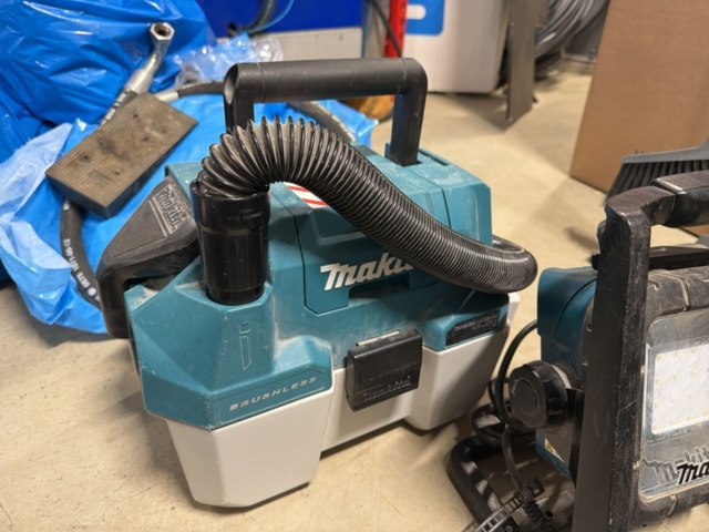 1516137-15 Verktygspaket - Makita