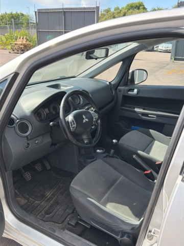 1357557-15 Mitsubishi Colt 5-door 1.3 MIVEC FlexiFuel Manual, 95hp, -2009