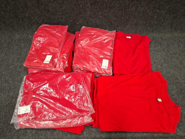 1551416-5 44 pcs T-shirts Clique, Size S-2XL