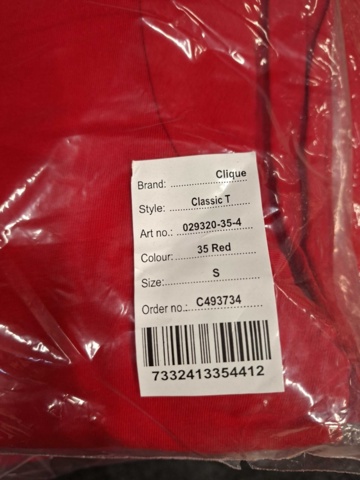 1551416-6 44 pcs T-shirts Clique, Size S-2XL