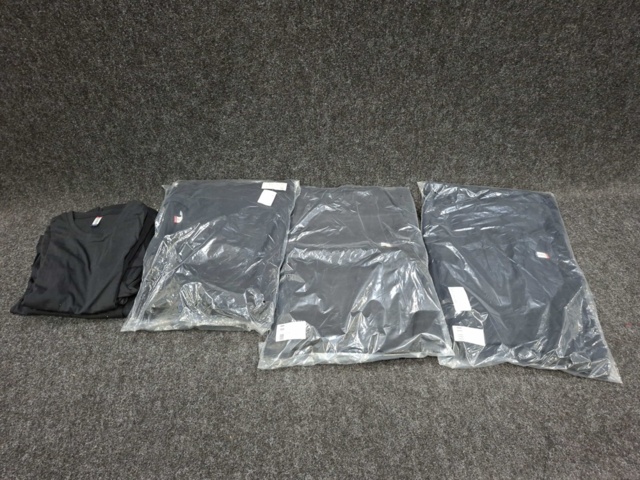 1551417-2 40 pcs Long-sleeved & short-sleeved t-shirts, Clique, Size XS-XL