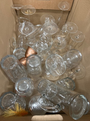 1545863-7 Parti med porslin – Tallrikar, koppar, glas - IKEA, Mega Gastronomi, Exxent