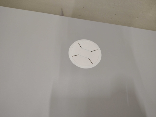 1553934-6 Höj- och sänkbart skrivbord med kontorsstol