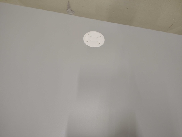 1553935-5 Höj- och sänkbart skrivbord med kontorsstol