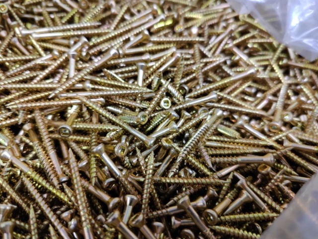 1551868-6 5000 pcs Chipboard, Plyfa and Socket Screws 3.8x42mm, Grabber