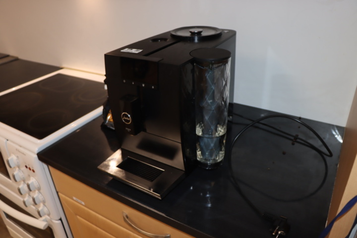 1296028-3 Espressomaskin - Jura Ena 4