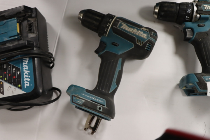 1296035-3 Skruvdragare och tigersåg - Makita