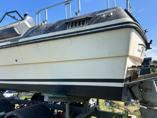 1436430-8 Båt Scand 26 Cabin - Volvo Penta AQ290 inklusive trailer
