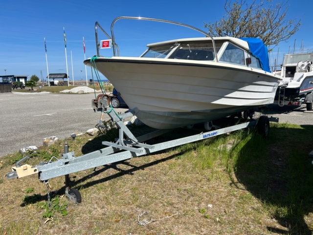 1436431-2 Motorbåt med trailer - Draco SP/HGT