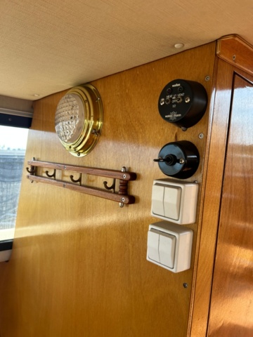 1436430-40 Båt Scand 26 Cabin - Volvo Penta AQ290 inklusive trailer