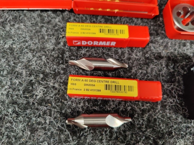 1554197-9 Drills, thread cutting, turning tool holders, etc.