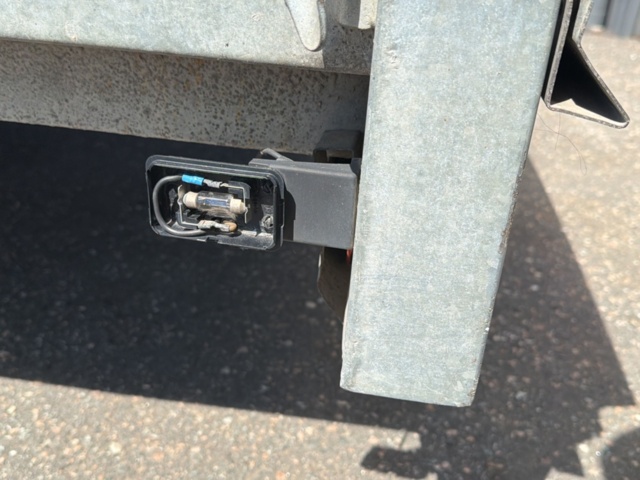1357560-14 Trailer - TIAB 4613