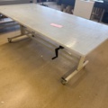 1554205-3 Work table with cutting mat