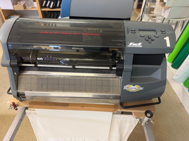 1554210-4 Printer & Cutting Plotter Gerber with accessories