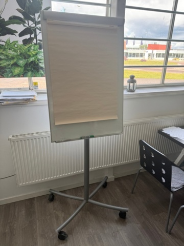 1554213-5 Office furniture