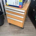 1554213-8 Office furniture