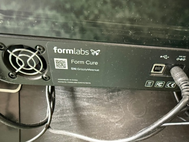 1554216-11 3D Printer Formlabs with accessories