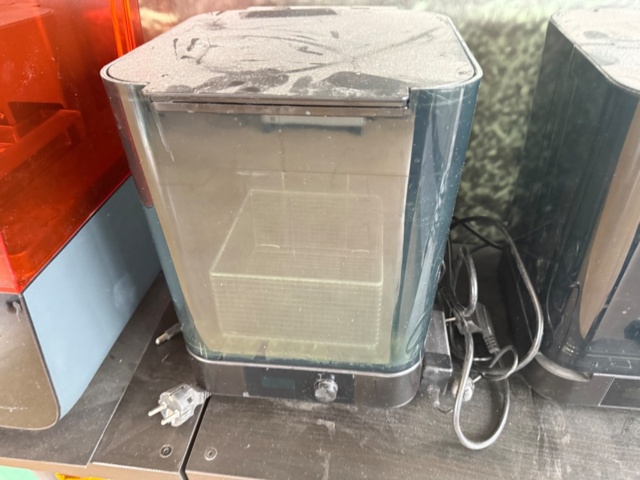 1554216-12 3D Printer Formlabs with accessories