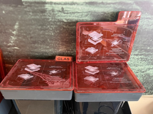1554216-8 3D Printer Formlabs with accessories