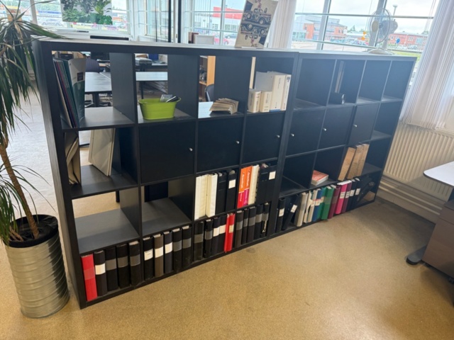 1554217-1 Shelves 2pcs