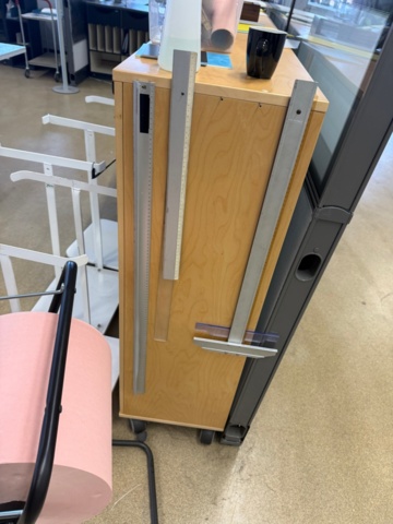 1554218-2 Hyllor/skåp 3st