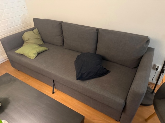1554222-2 Sofa, Chairs & Table