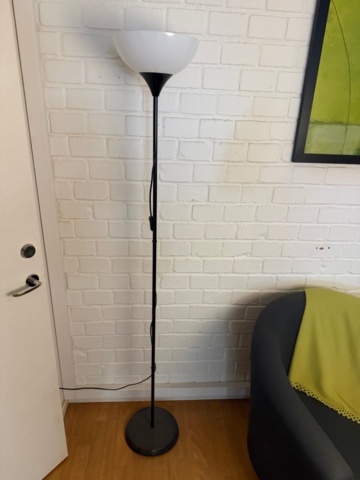 1554222-7 Sofa, Chairs & Table