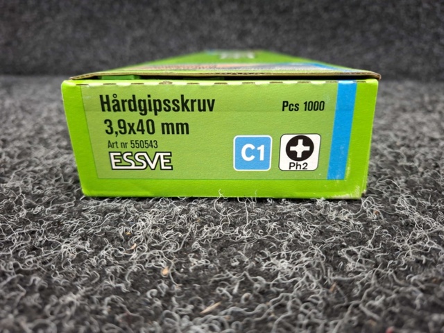 1554301-3 6000 pcs Hard plaster screw banded 3.9x40mm, Essve