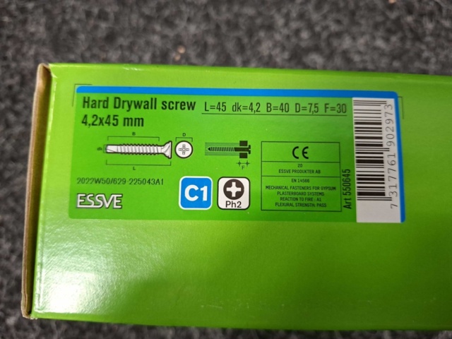 1554303-4 3000 pcs Hard plaster screw banded 4.2x45mm, Essve
