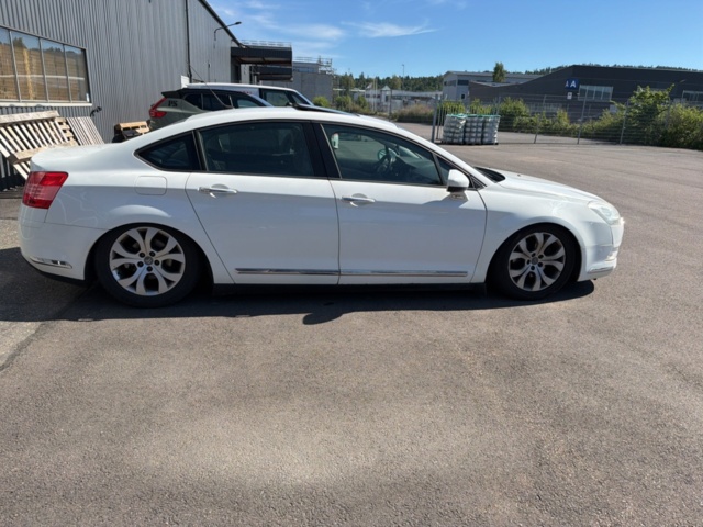 1357561-6 Citroën C5 Sedan 2.0 HDiF  Automatisk, 136hk -2009