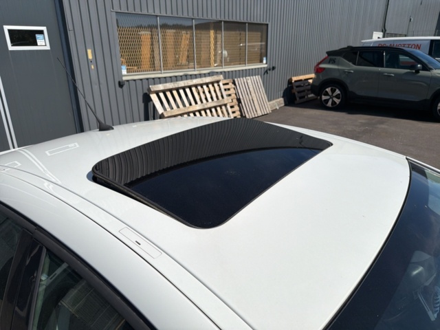 1357561-9 Citroën C5 Sedan 2.0 HDiF  Automatisk, 136hk -2009