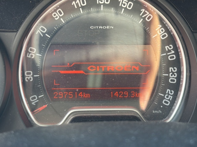 1357561-17 Citroën C5 Sedan 2.0 HDiF  Automatisk, 136hk -2009