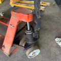 1405948-4 Pallet truck - BT
