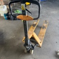 1405949-3 Pallet truck