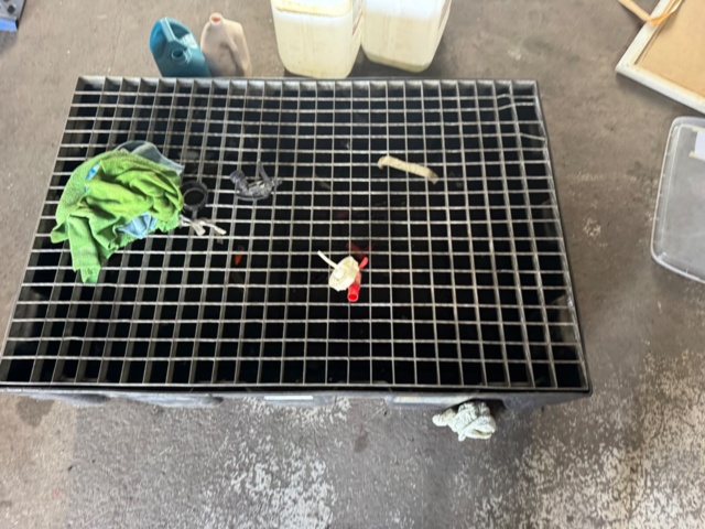 1405952-4 Collection tray / Spill tray CEMO 250 liters