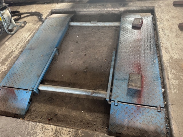 1405955-2 Scissor lift Nordic BB-MR30 – 3,000 kg