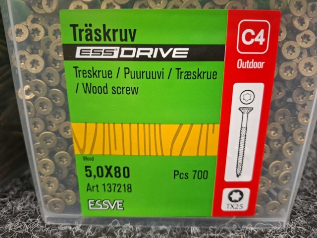 1554457-3 1400 st Träskruv 5.0x80mm, Essve