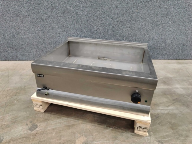 1554497-2 Vattenbad/bain marie Lincat BM7W