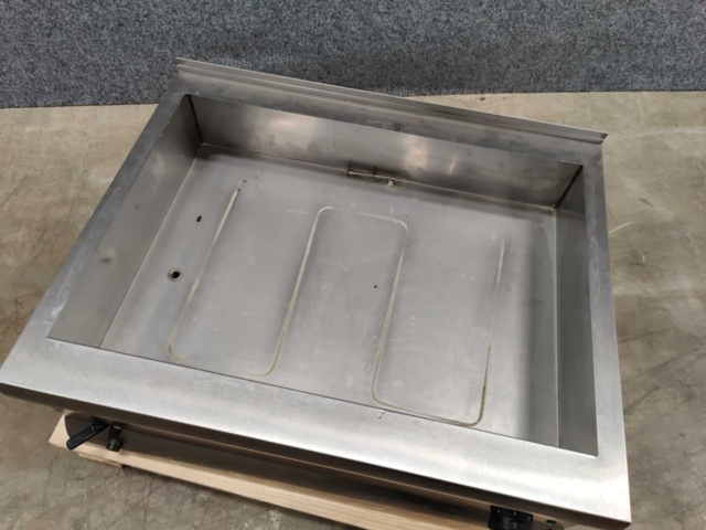 1554497-4 Vattenbad/bain marie Lincat BM7W