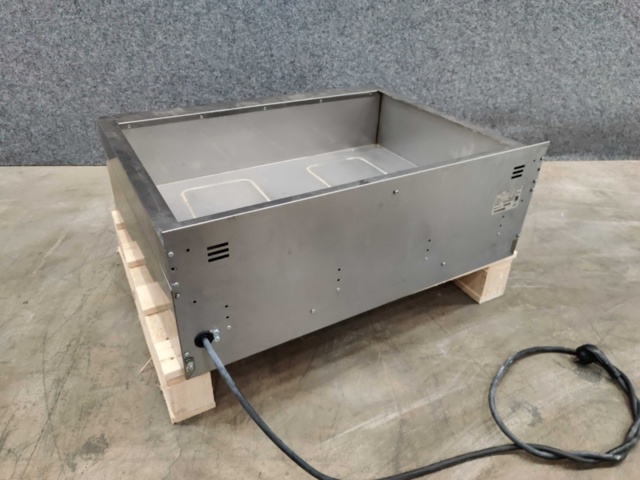 1554497-8 Vattenbad/bain marie Lincat BM7W