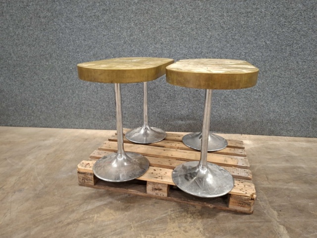 1554559-2 2 tables