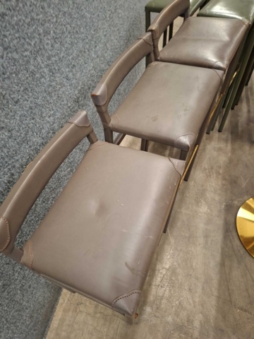 1554560-17 Bar tables & bar stools