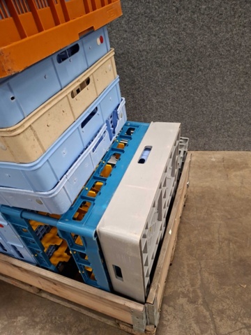 1554563-8 Dishwashing trolley & dishwashing trays