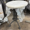 1554588-4 Lot with restaurant furniture