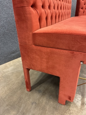 1554600-9 Restaurant sofas with gold-plated footrests