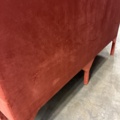 1554600-25 Restaurant sofas with gold-plated footrests