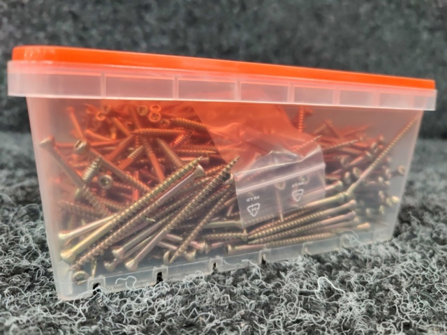 1552302-6 5000 pcs OSB chips, plyfa & socket screw 3.8x58mm, Grabber