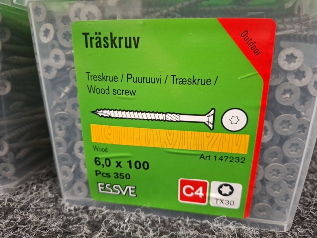 1554463-3 700 st Träskruv 6.0x100mm, Essve