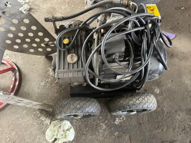 1405962-10 Högtryckstvätt Reno – Reparationsobjekt